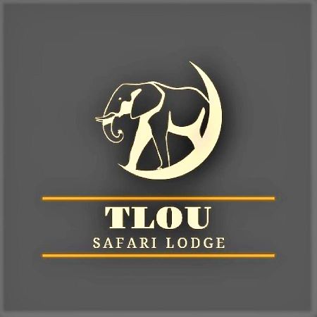 Tlou Safari Lodge คาซาเนอ ภายนอก รูปภาพ